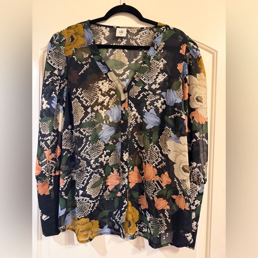 Cabi floral Print Button-Front Women's Top - Black with Multicolor Flowers